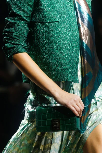 Look 68